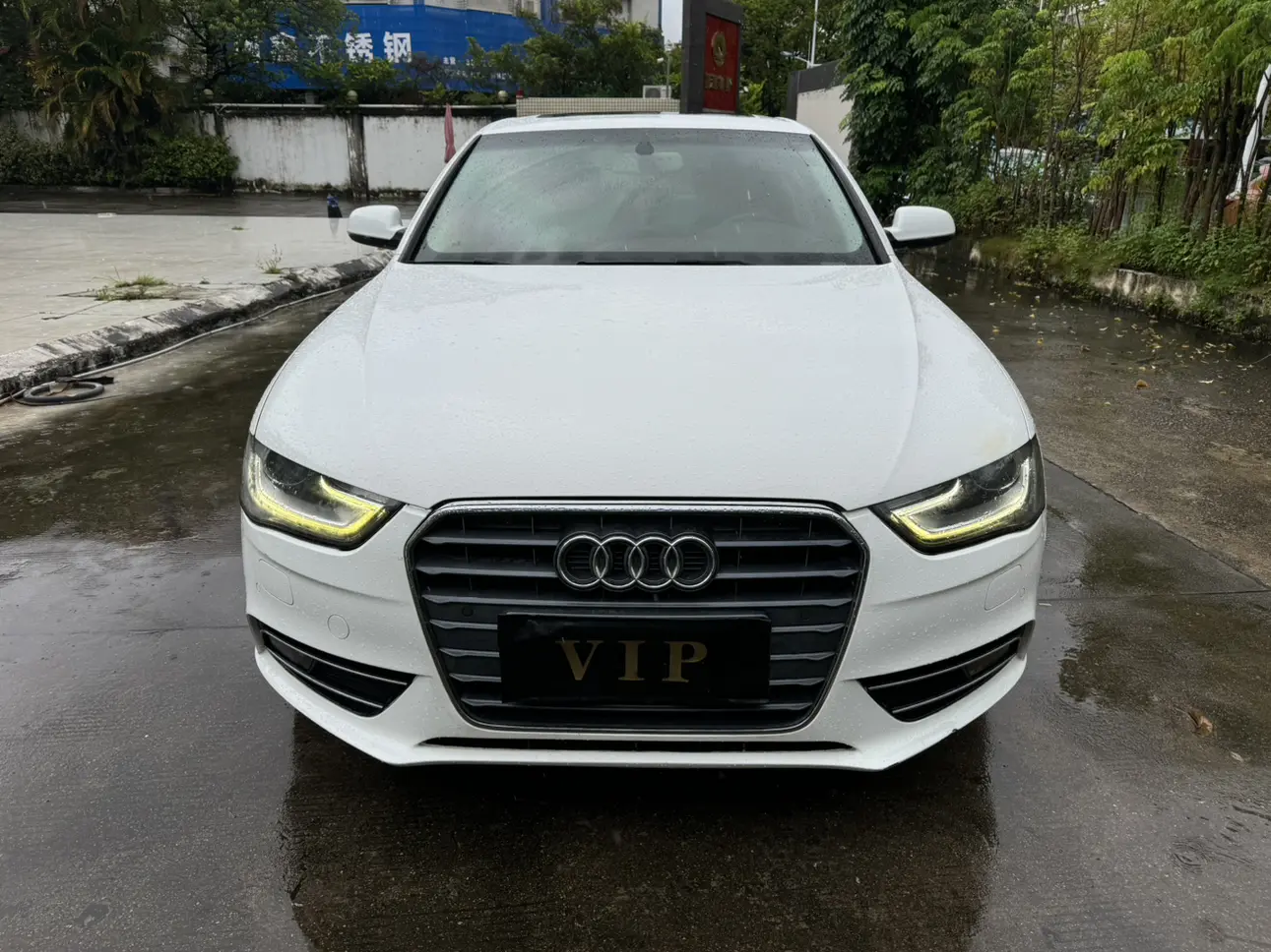 Audi A4L  из Китая