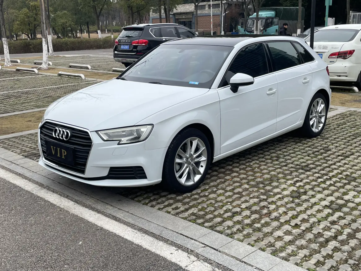 Audi A3  из Китая