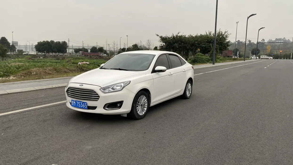 Ford Forrest  из Китая