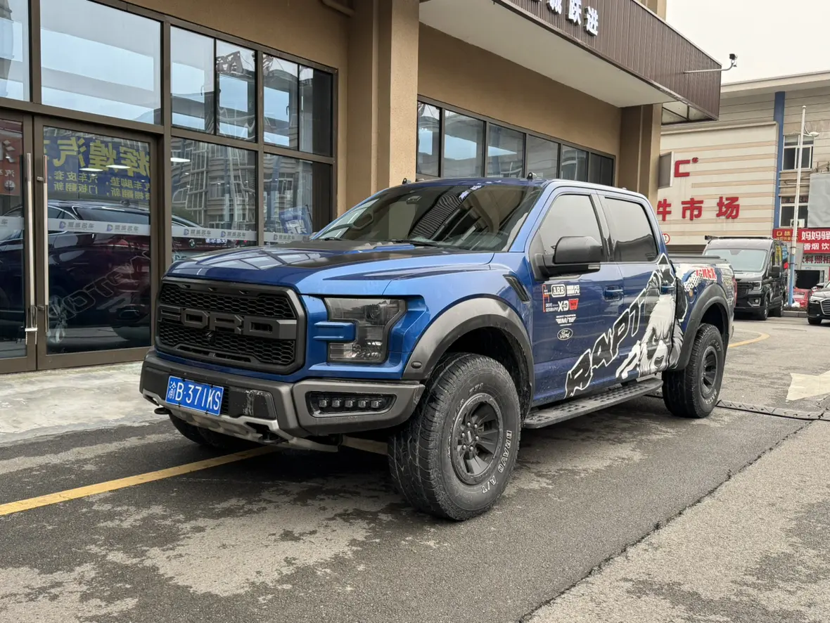 Ford F-150 Raptor  из Китая