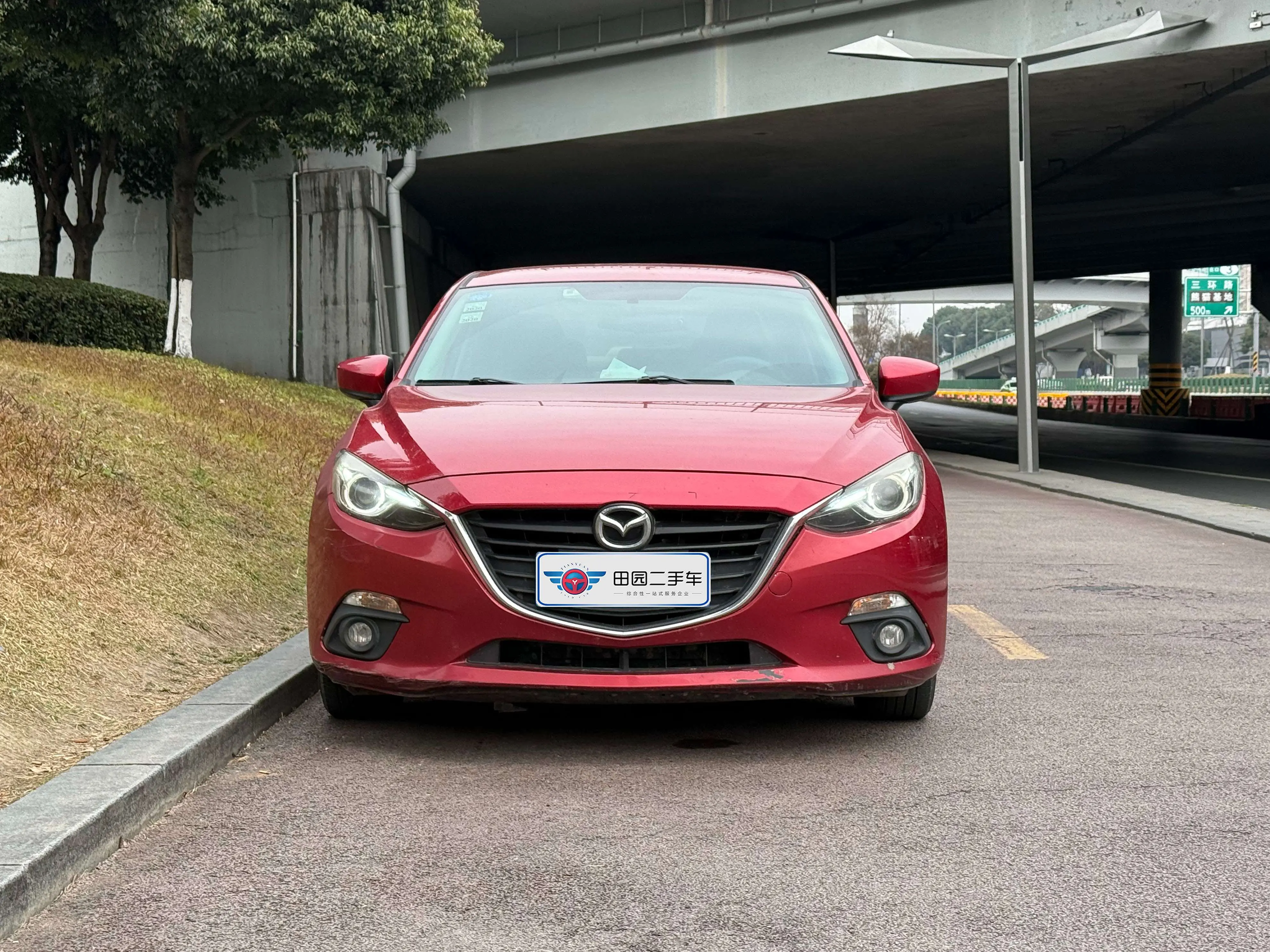 Mazda Axela (Mazda3)  из Китая