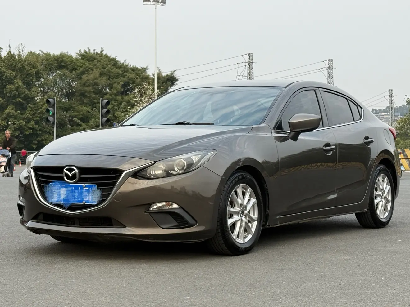 Mazda Axela (Mazda3)  из Китая