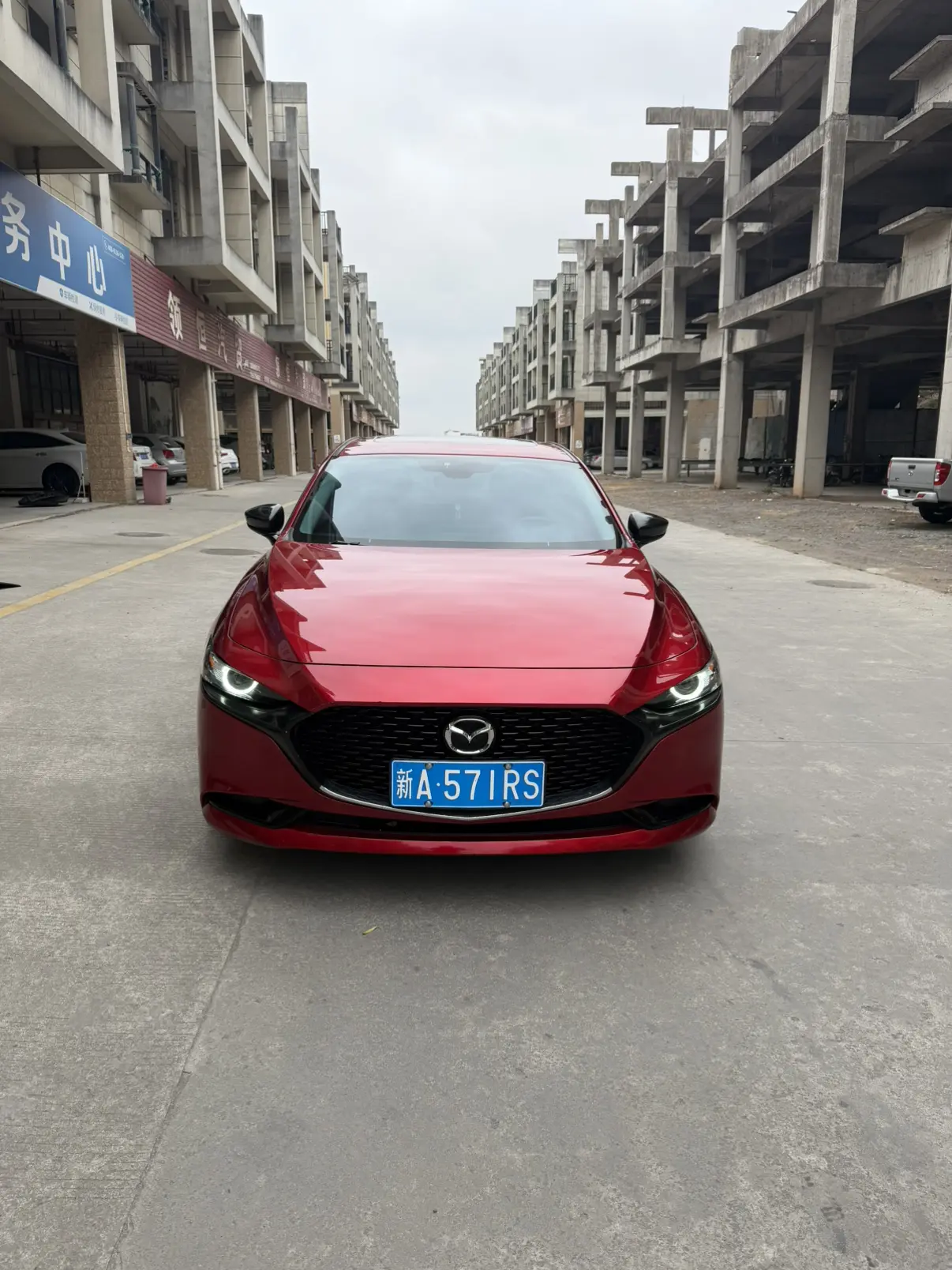 Mazda Axela (Mazda3)  из Китая