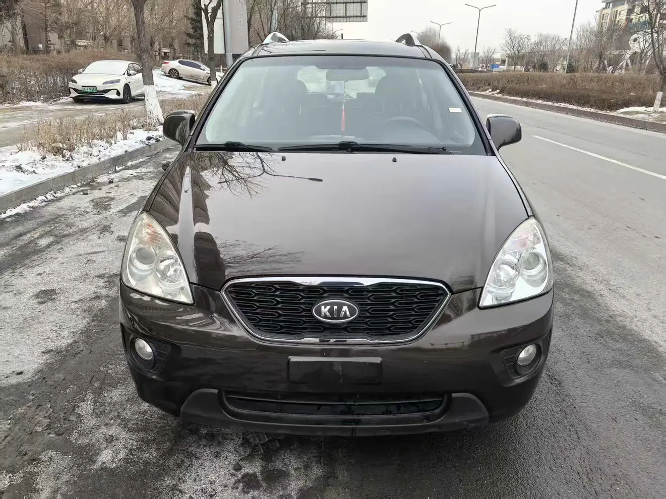 Kia Jiale  из Китая