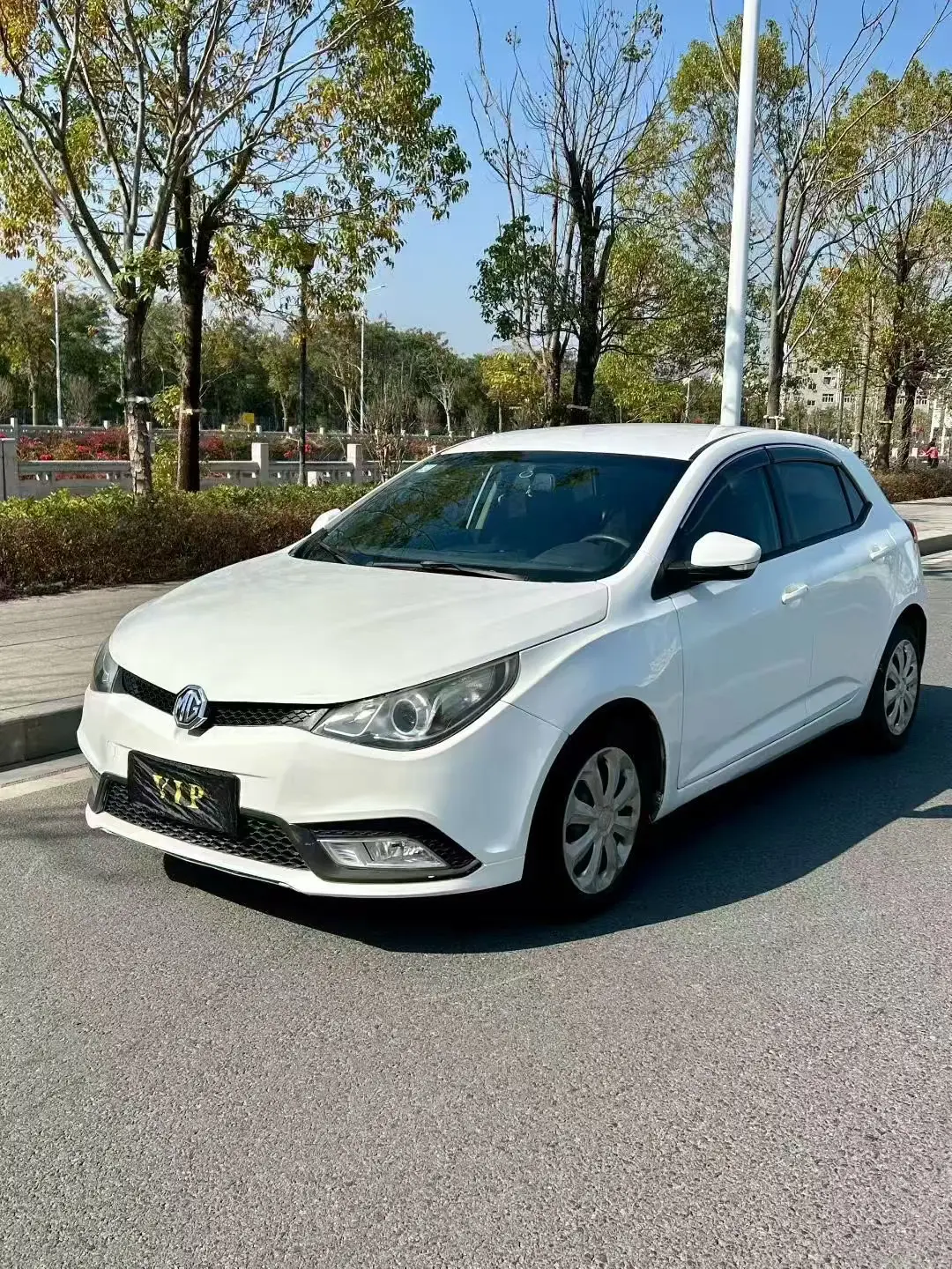 MG 5  из Китая