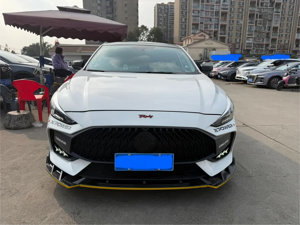 MG 5  из Китая