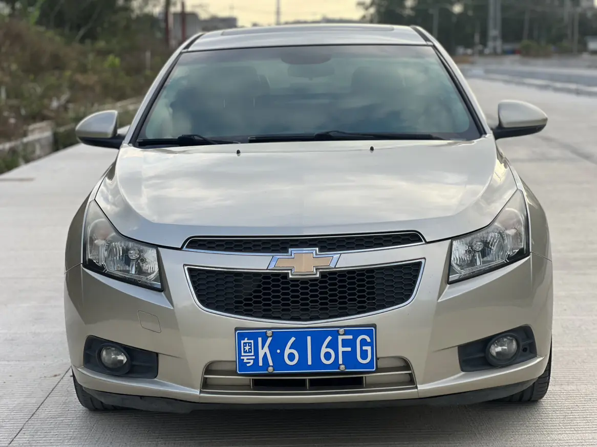 Chevrolet Monza (Cruze)  из Китая