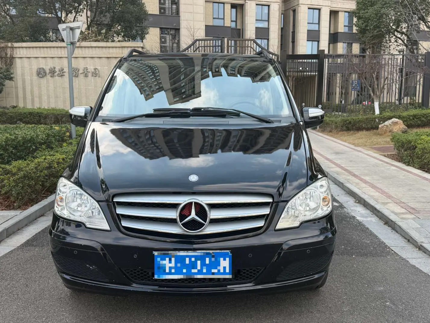 Mercedes-Benz Viano  из Китая