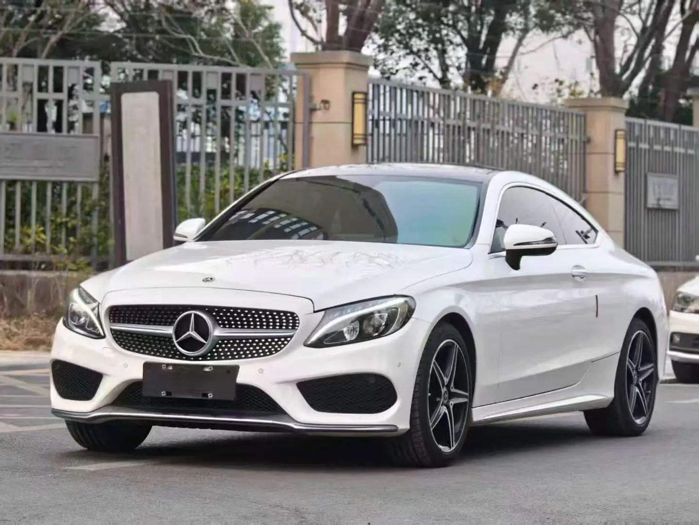 Mercedes-Benz C-Class  из Китая