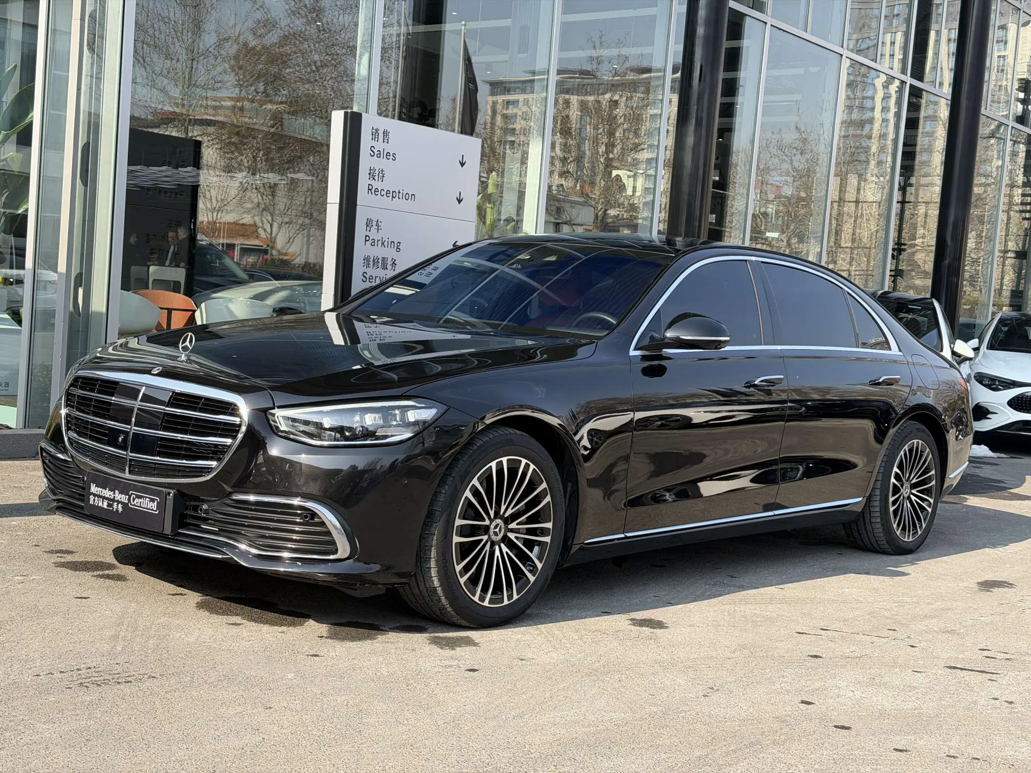 Mercedes-Benz S-Class PHEV  из Китая