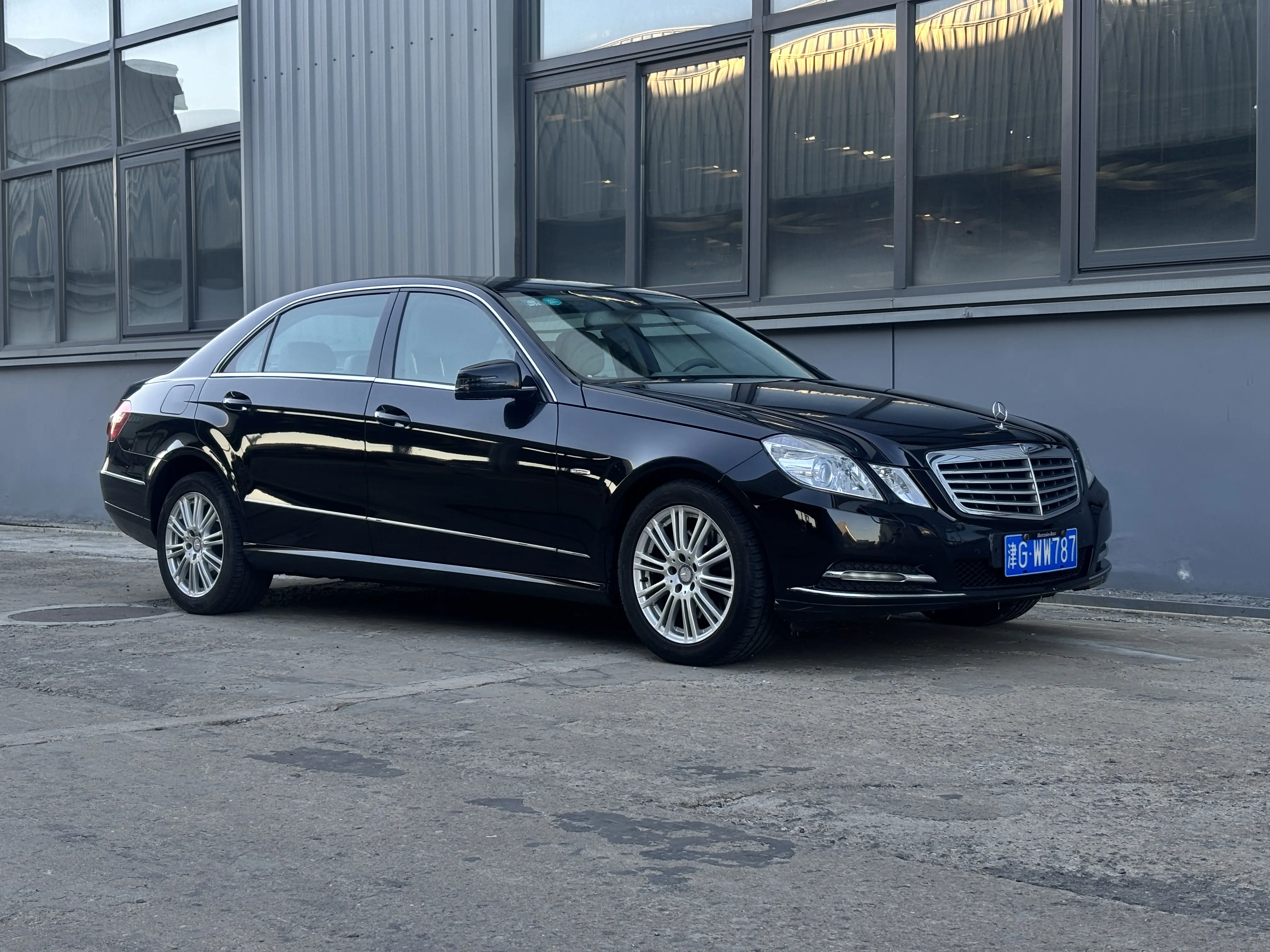Mercedes-Benz E-Class  из Китая