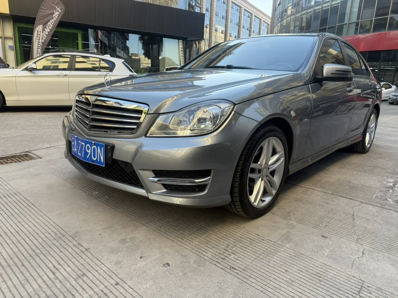 Mercedes-Benz Mercedes Benz C Class  из Китая