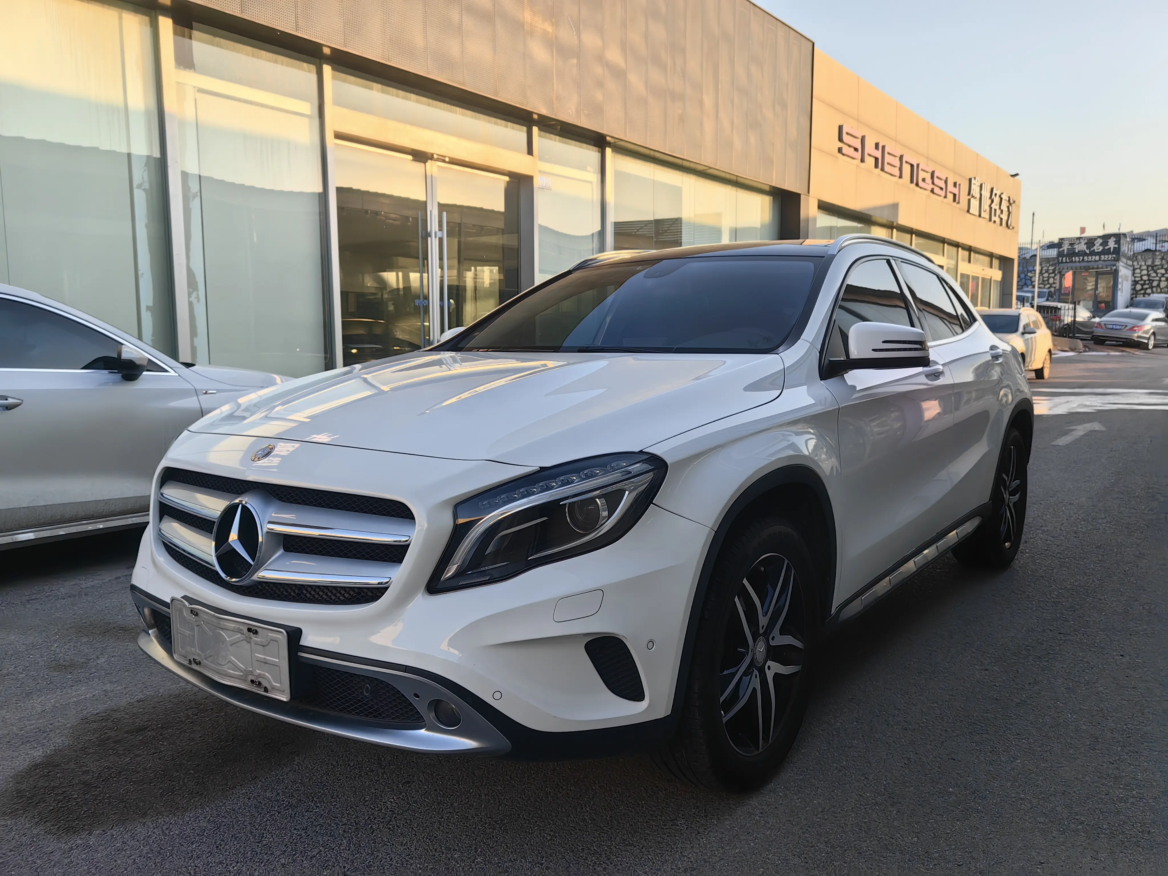 Mercedes-Benz GLA  из Китая