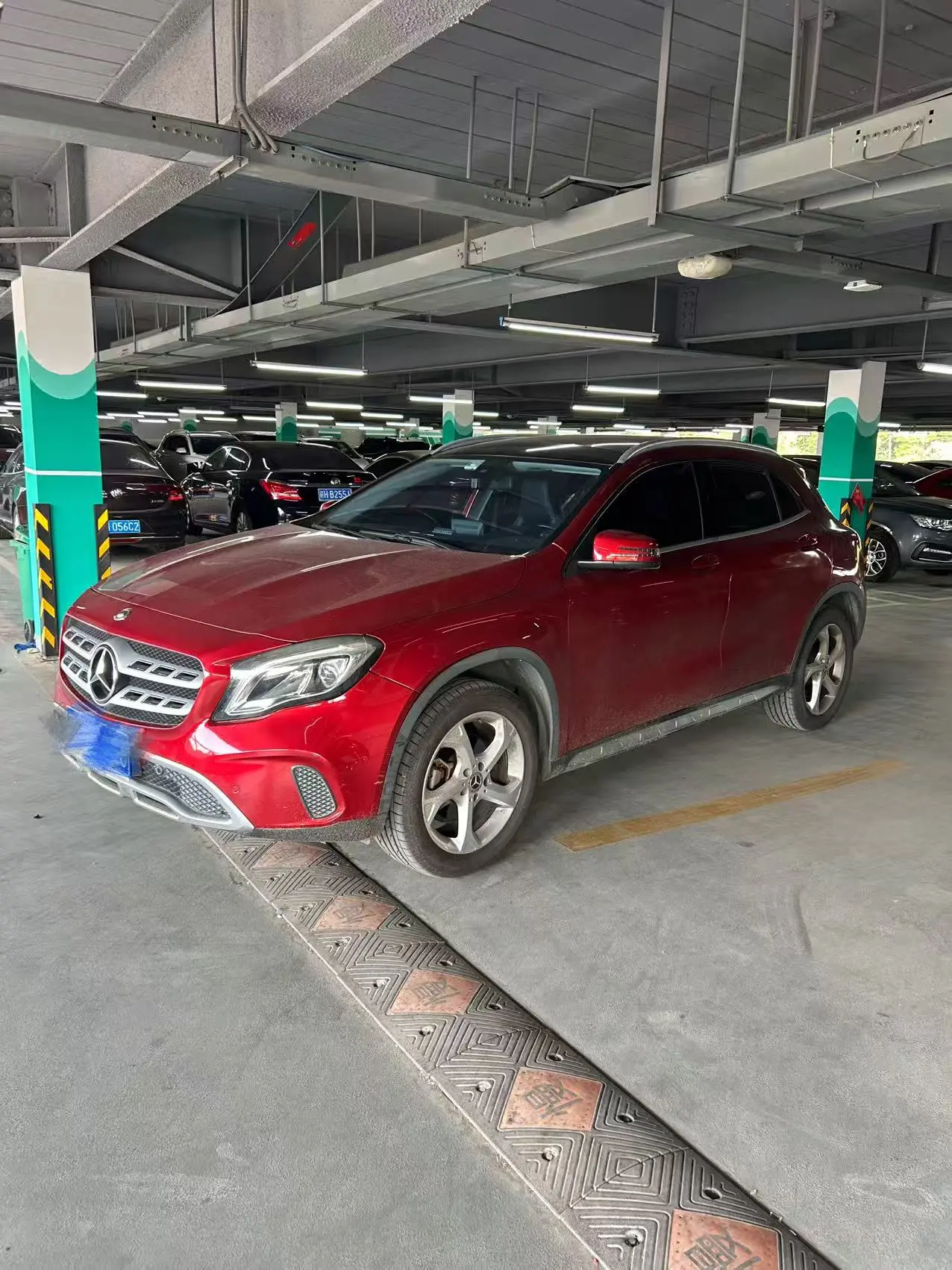 Mercedes-Benz GLA  из Китая