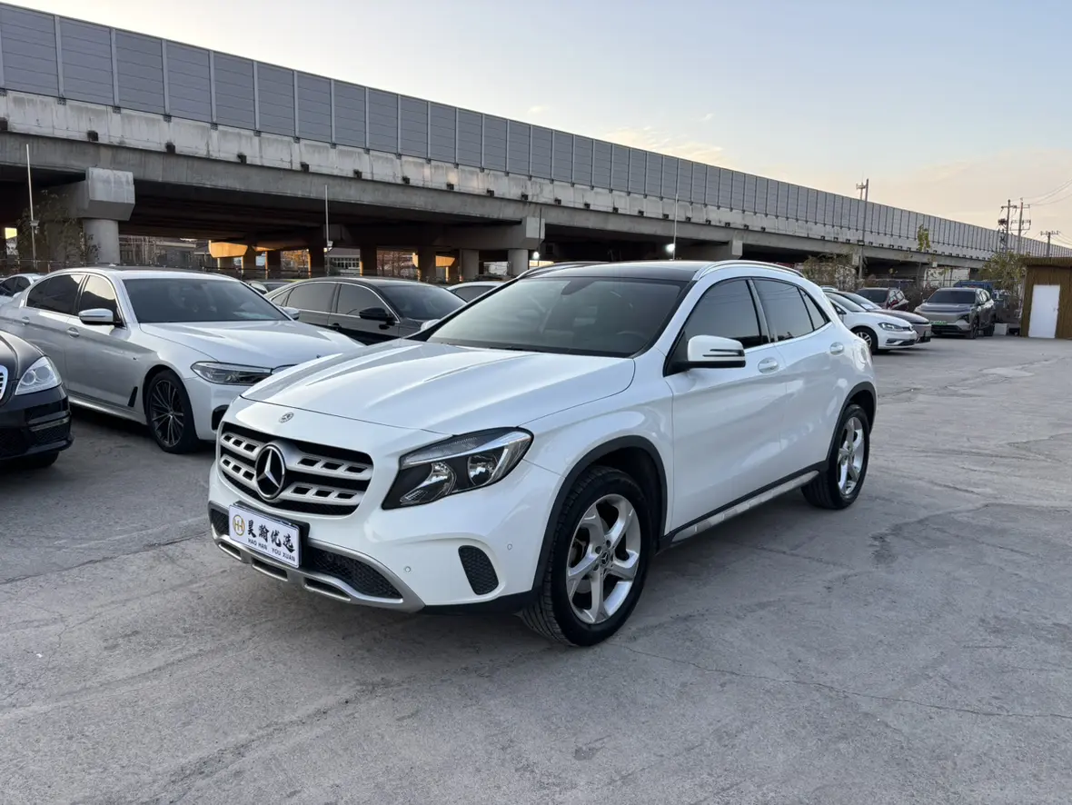 Mercedes-Benz GLA  из Китая