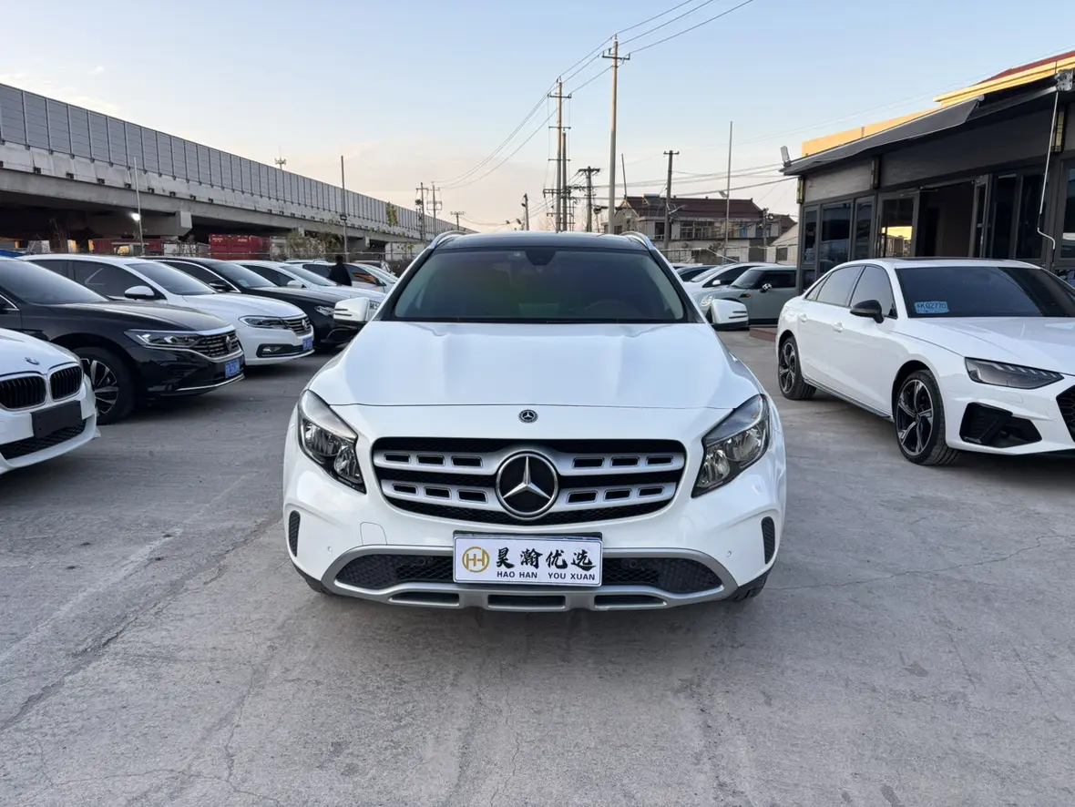 Mercedes-Benz GLA  из Китая