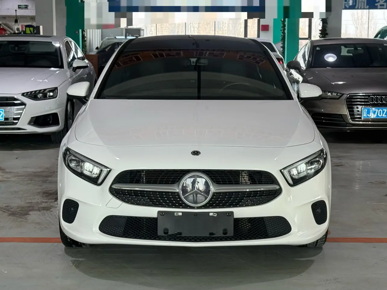 Mercedes-Benz Mercedes Benz A Class  из Китая