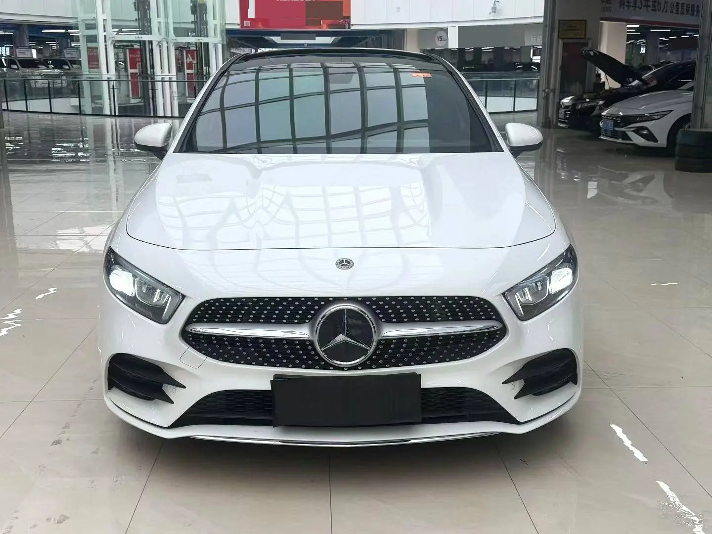 Mercedes-Benz Mercedes Benz A Class  из Китая
