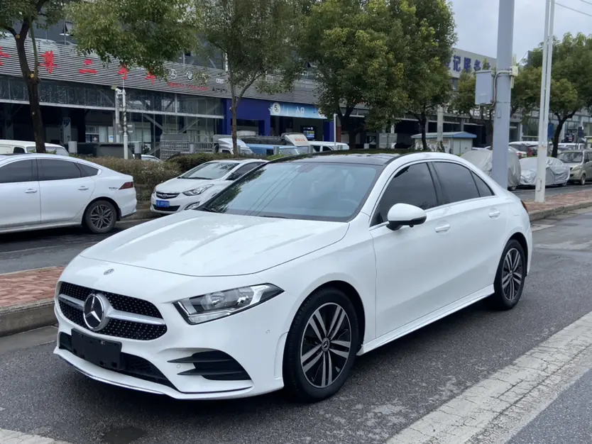 Mercedes-Benz Mercedes Benz A Class  из Китая