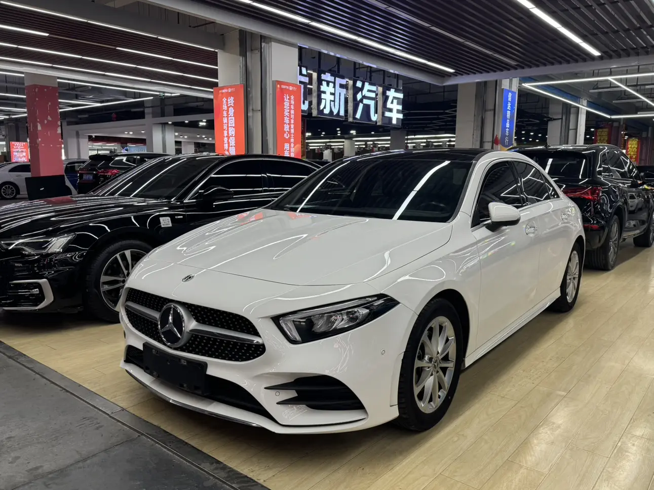 Mercedes-Benz Mercedes Benz A Class  из Китая