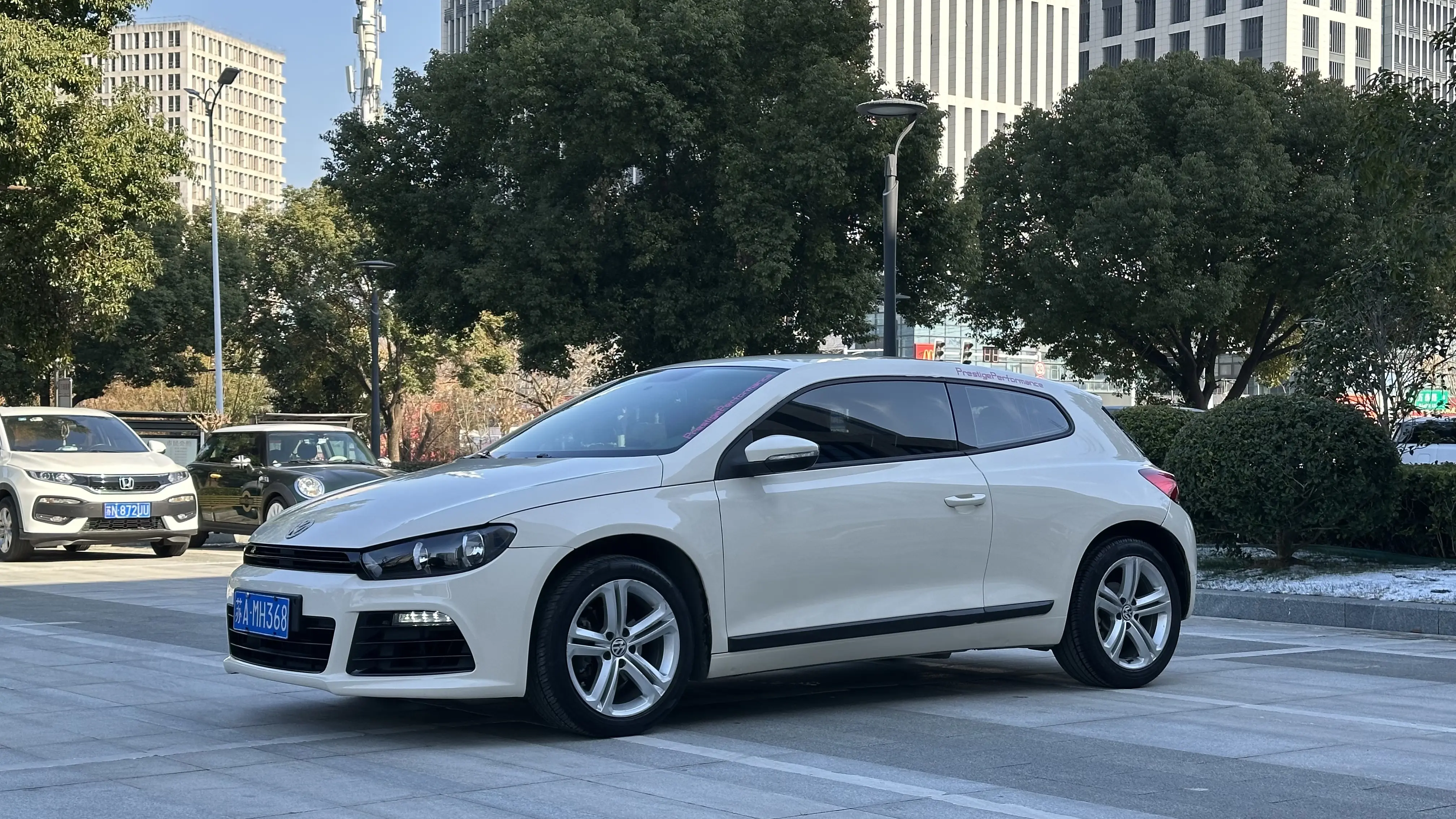 Volkswagen Scirocco  из Китая