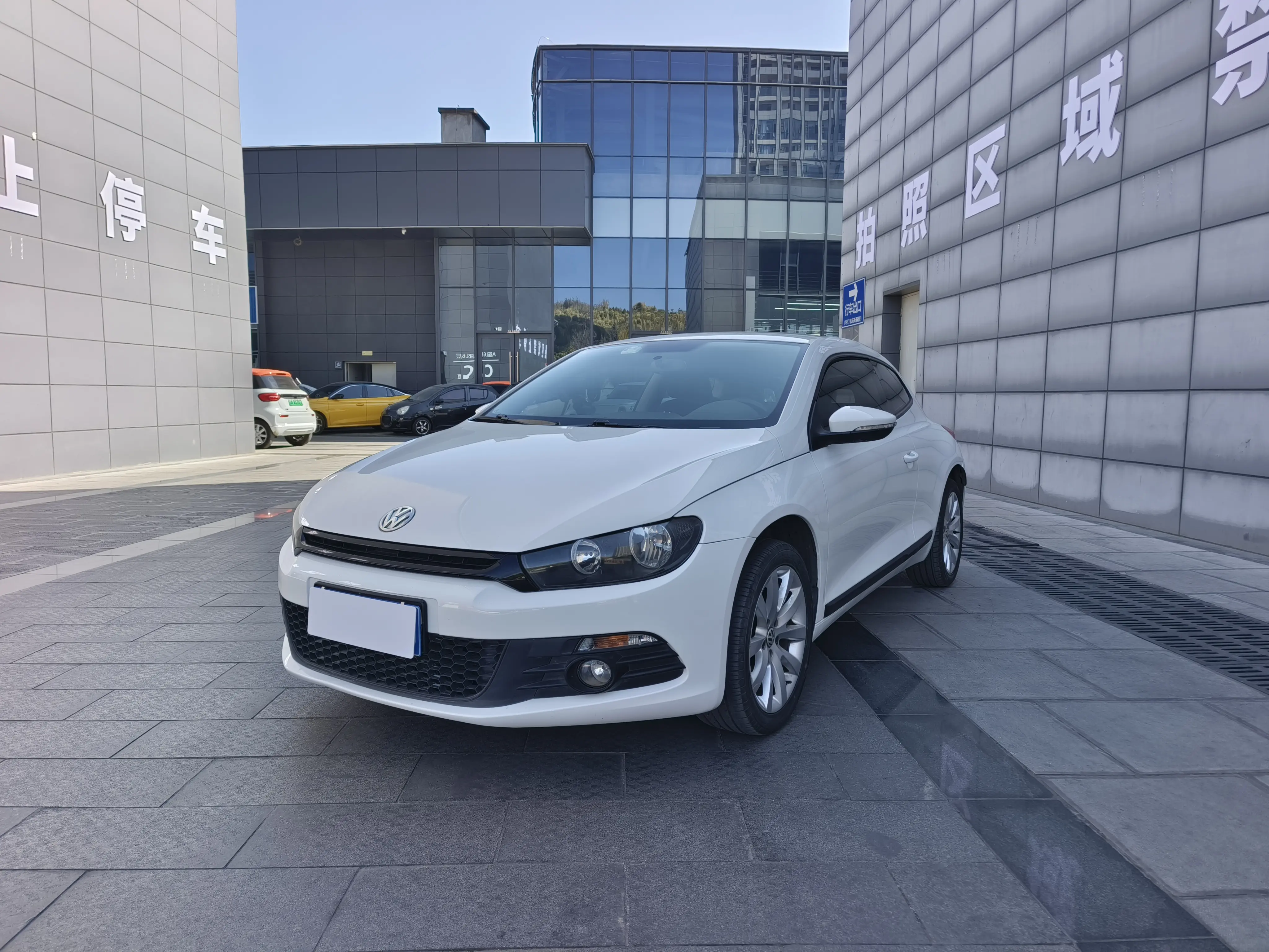Volkswagen Scirocco  из Китая