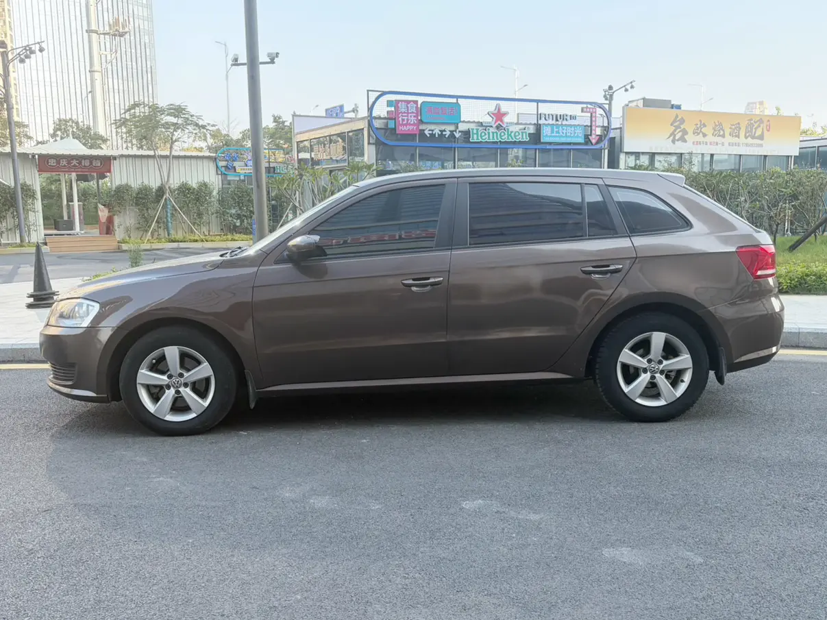 Volkswagen Langxing  из Китая