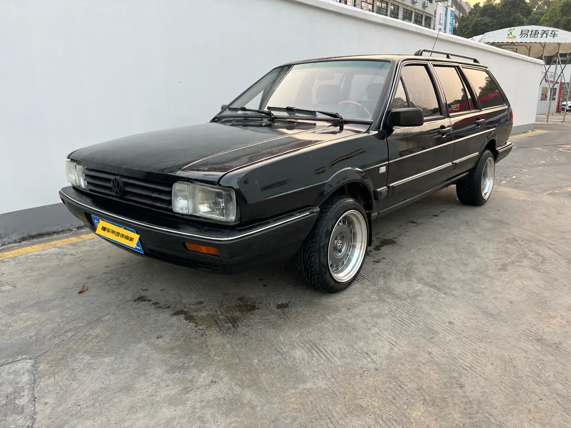 Volkswagen Santana Classic  из Китая