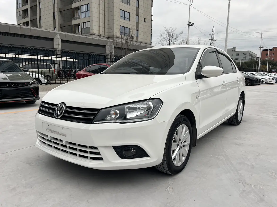 Volkswagen Jetta  из Китая