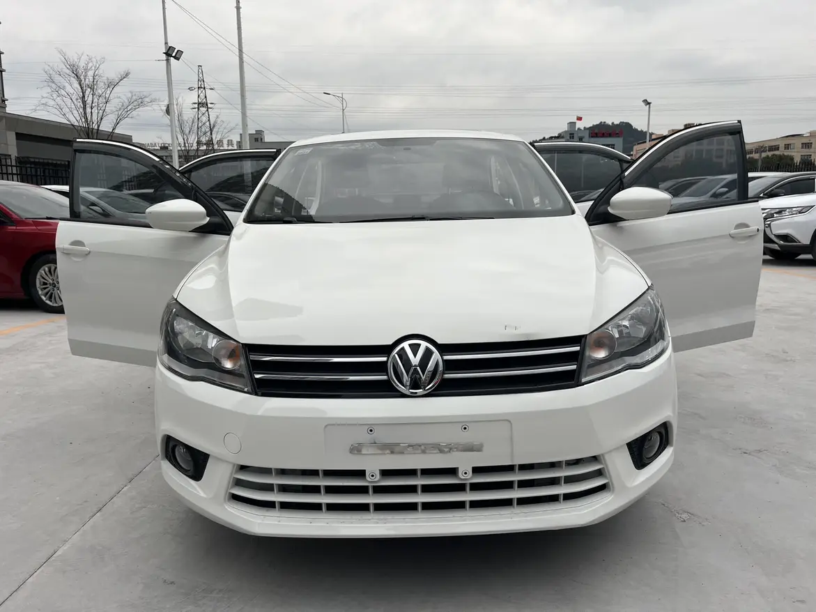 Volkswagen Jetta  из Китая