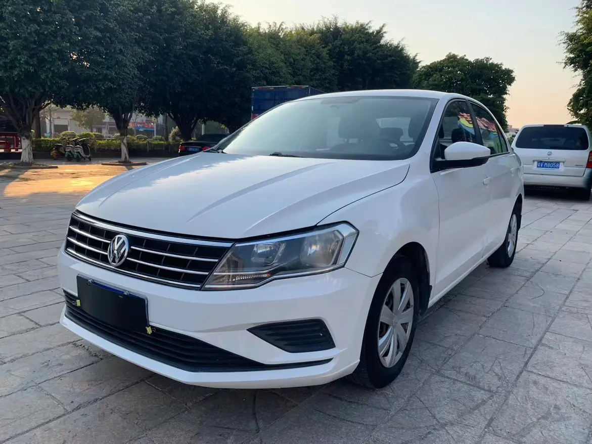 Volkswagen Jetta  из Китая