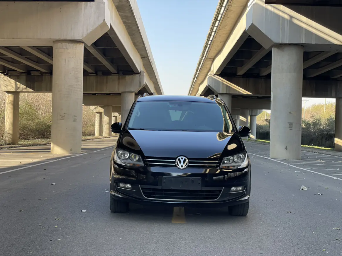 Volkswagen Sharon  из Китая