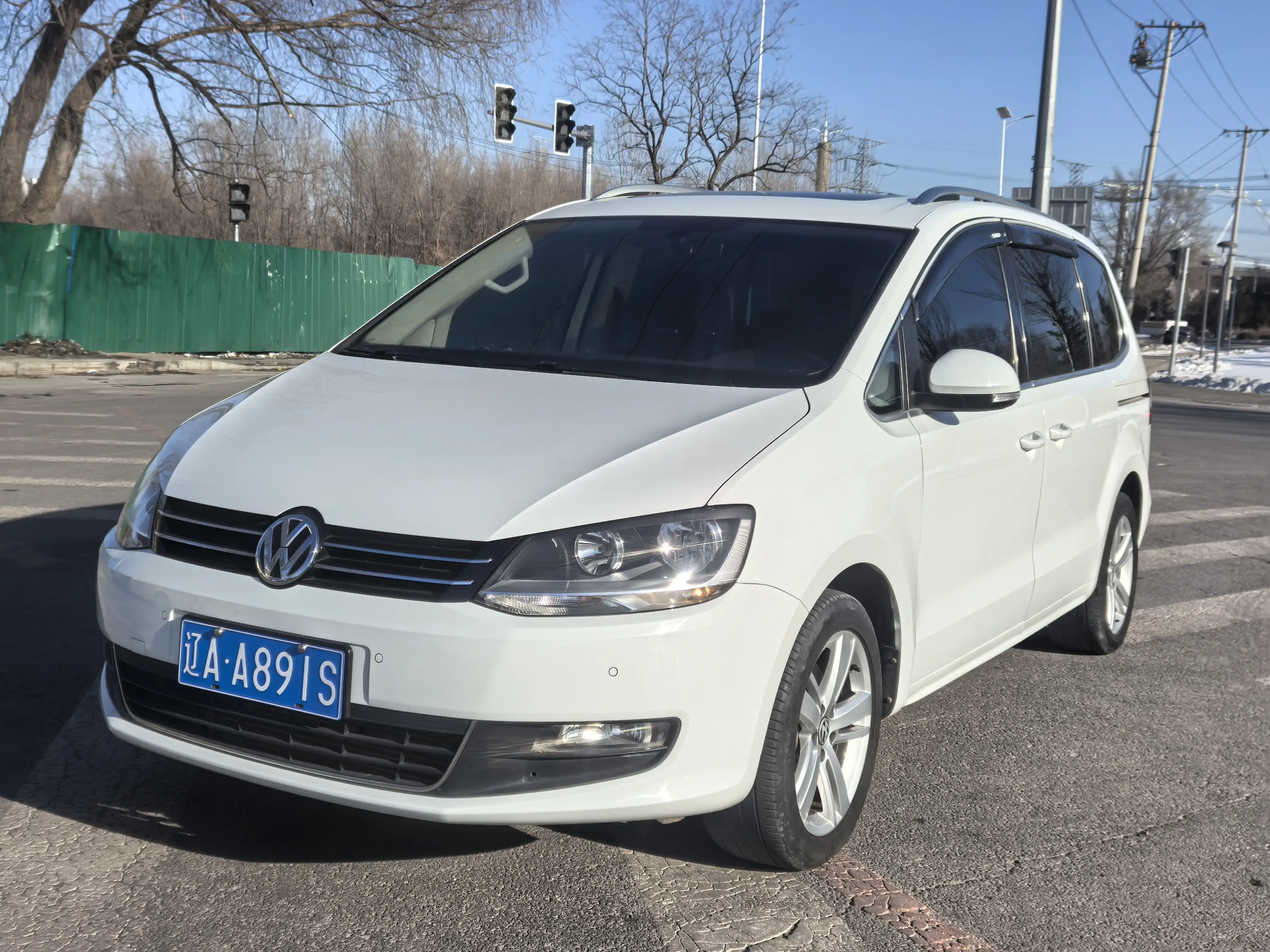 Volkswagen Sharon  из Китая