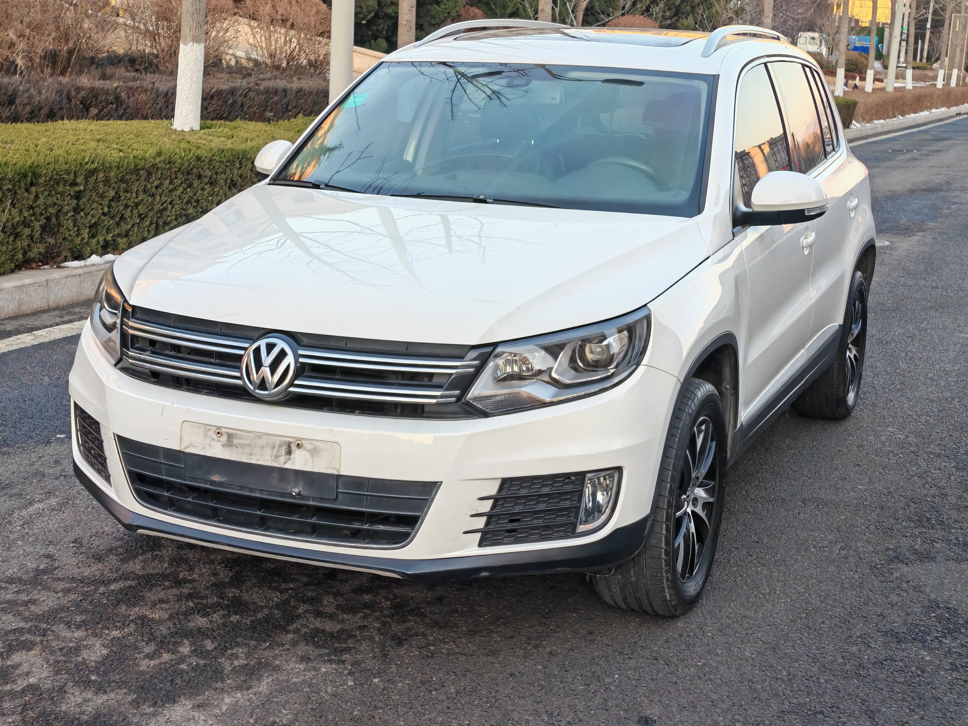 Volkswagen Tiguan  из Китая