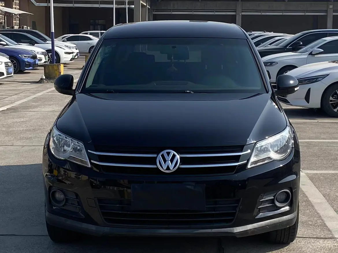 Volkswagen Tiguan  из Китая
