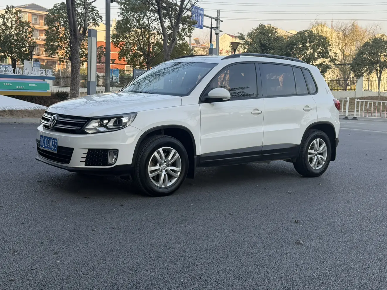 Volkswagen Tiguan  из Китая