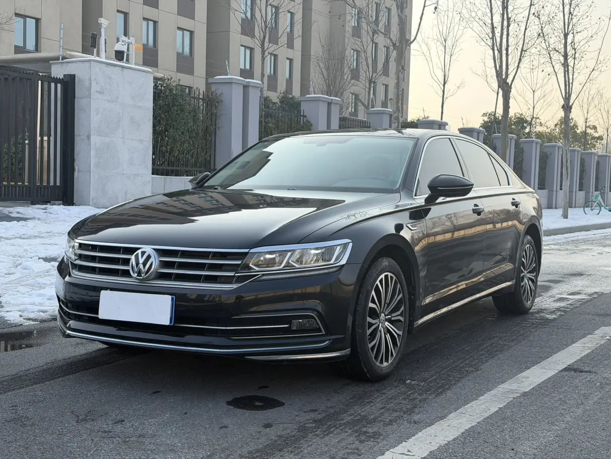 Volkswagen Hui Ang  из Китая