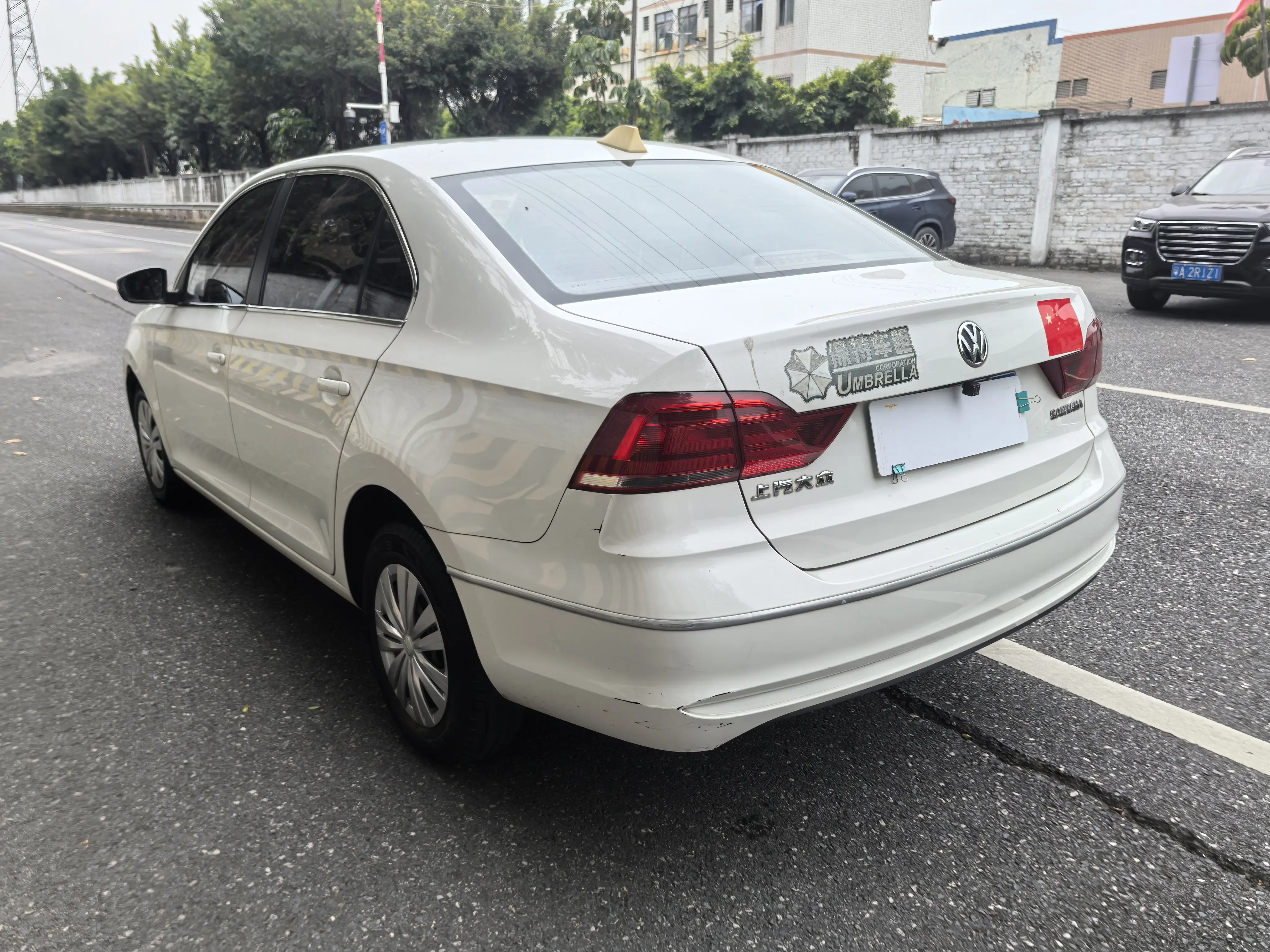 Volkswagen Santana  из Китая