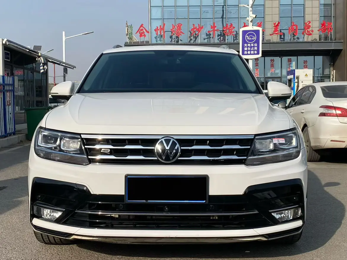 Volkswagen Tiguan L  из Китая