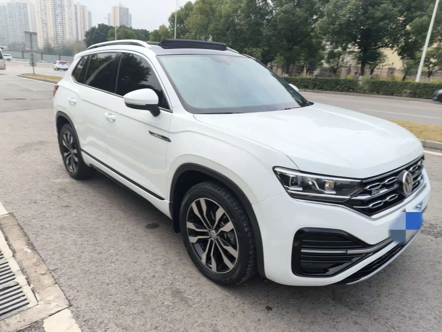 Volkswagen Tayron  из Китая