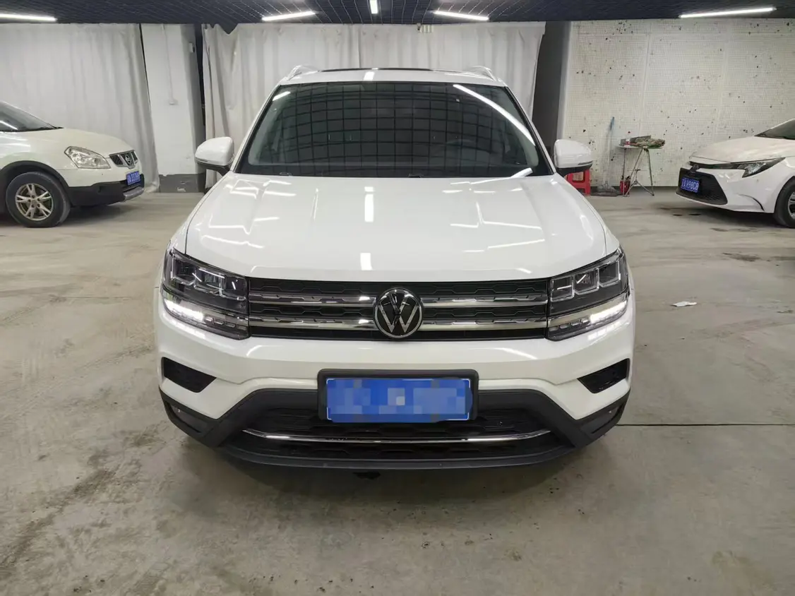 Volkswagen Tharu  из Китая
