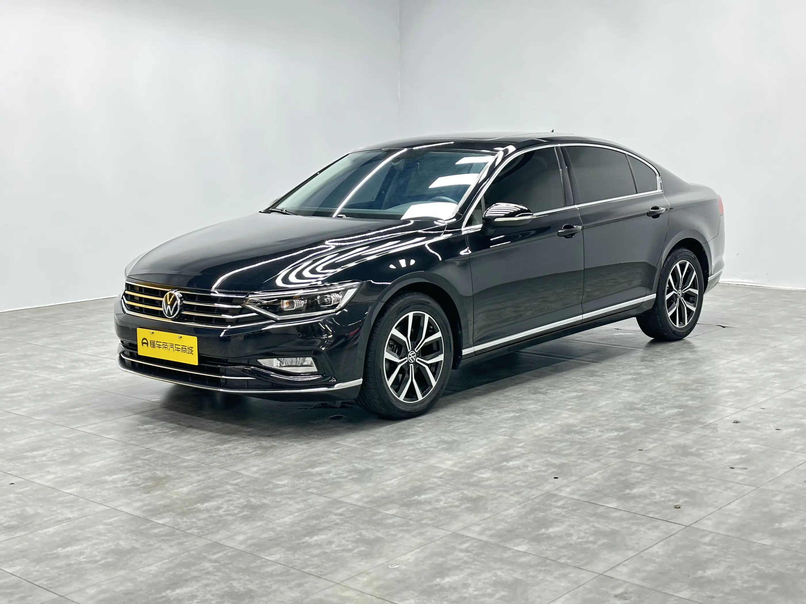 Volkswagen Magotan  из Китая