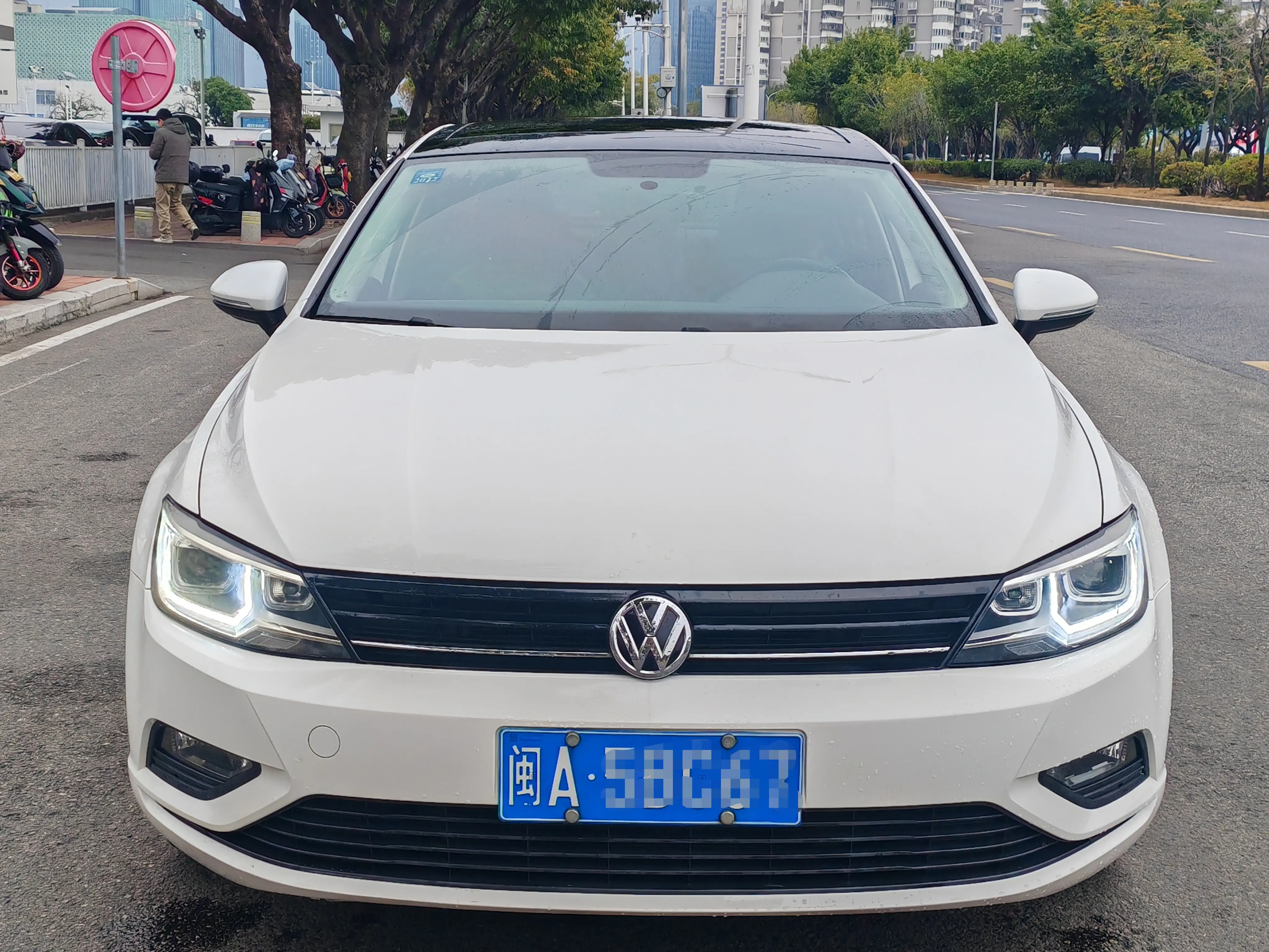 Volkswagen Lamando (Lingdu)  из Китая