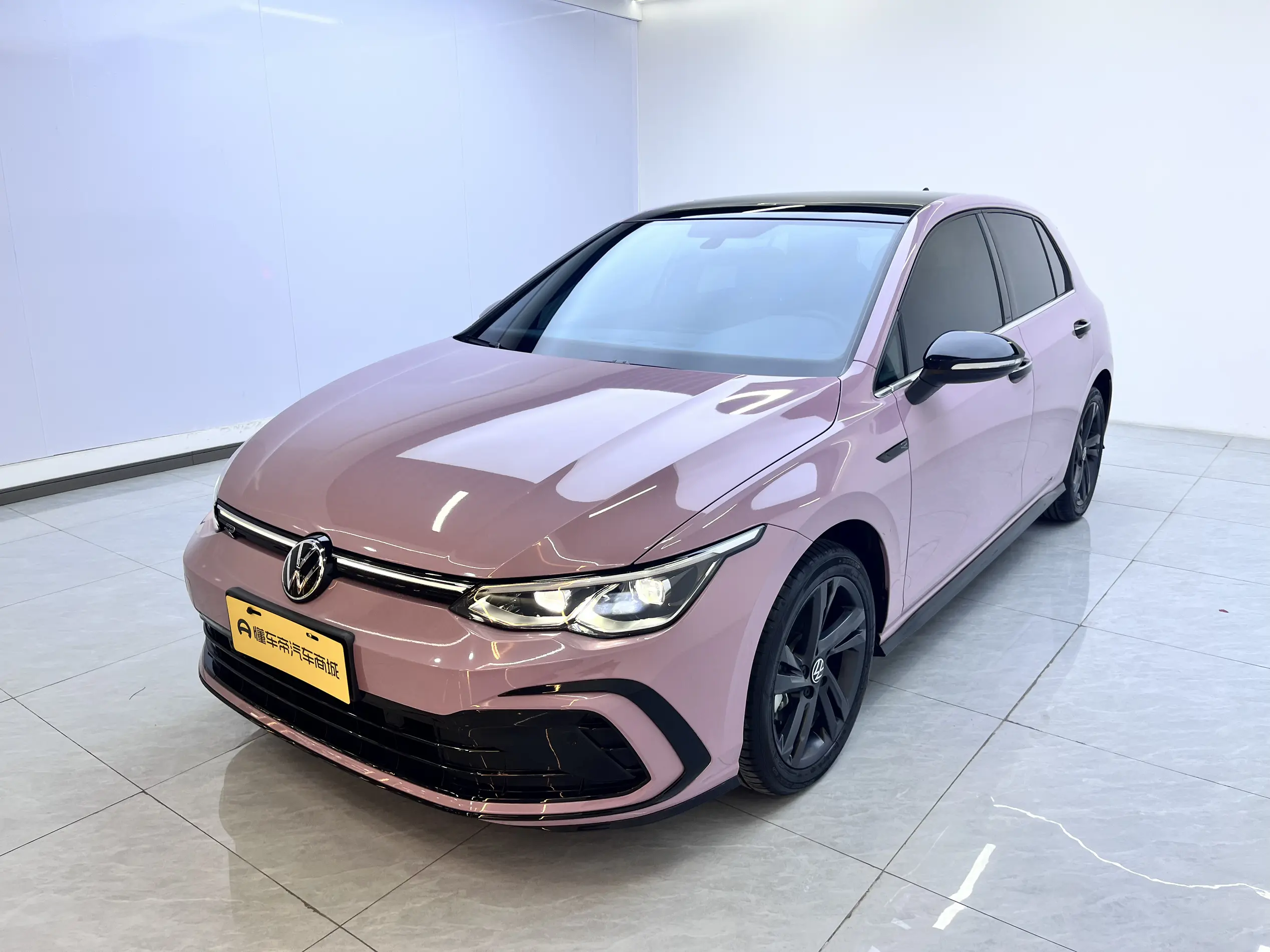 Volkswagen Golf  из Китая