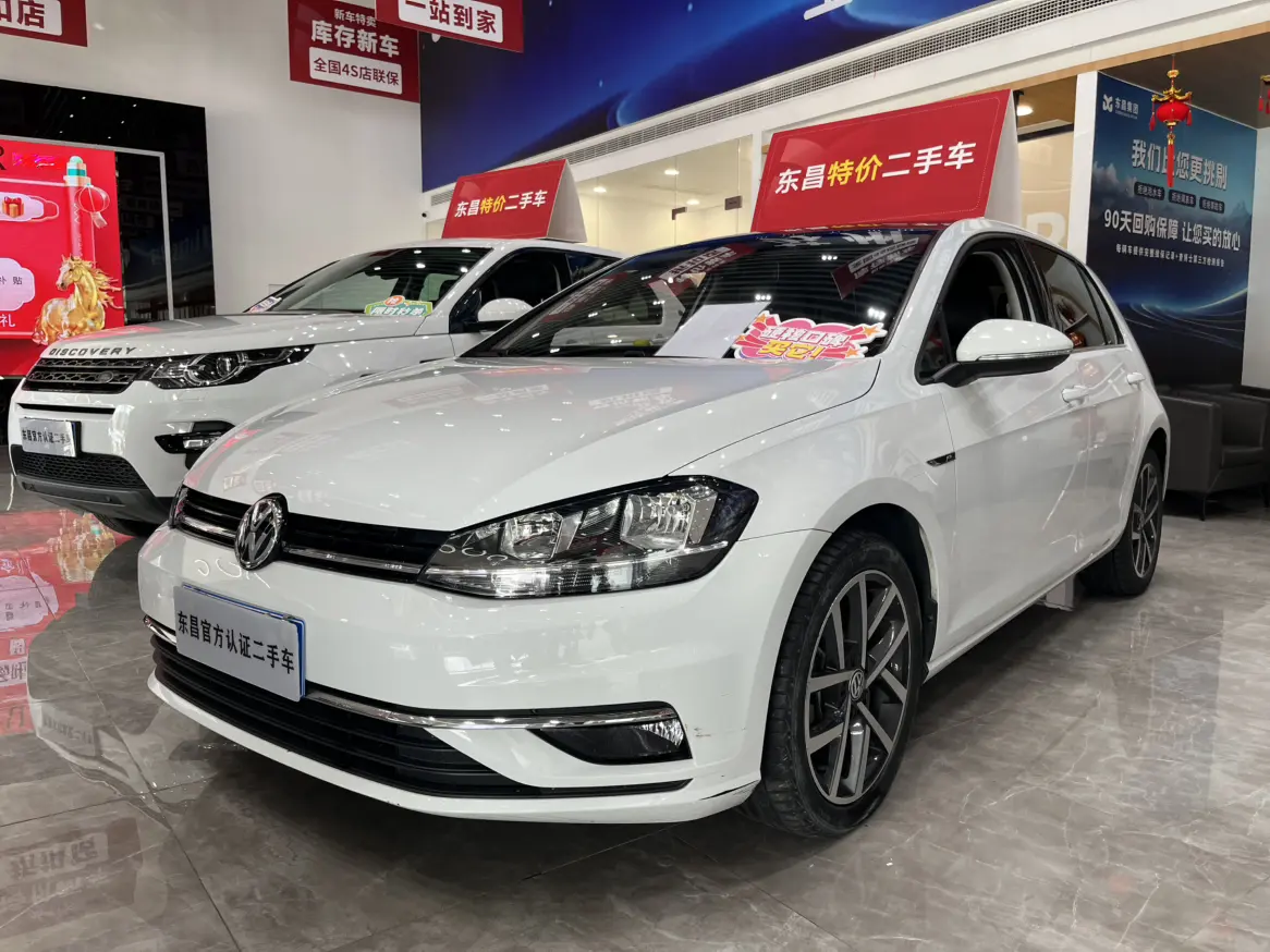 Volkswagen Golf  из Китая