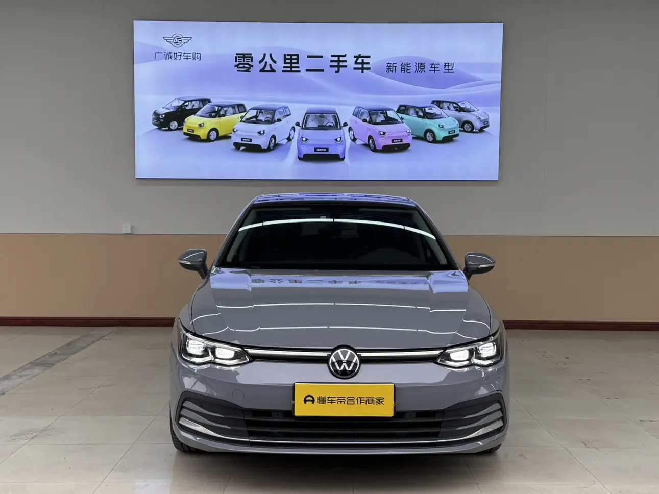 Volkswagen Golf  из Китая