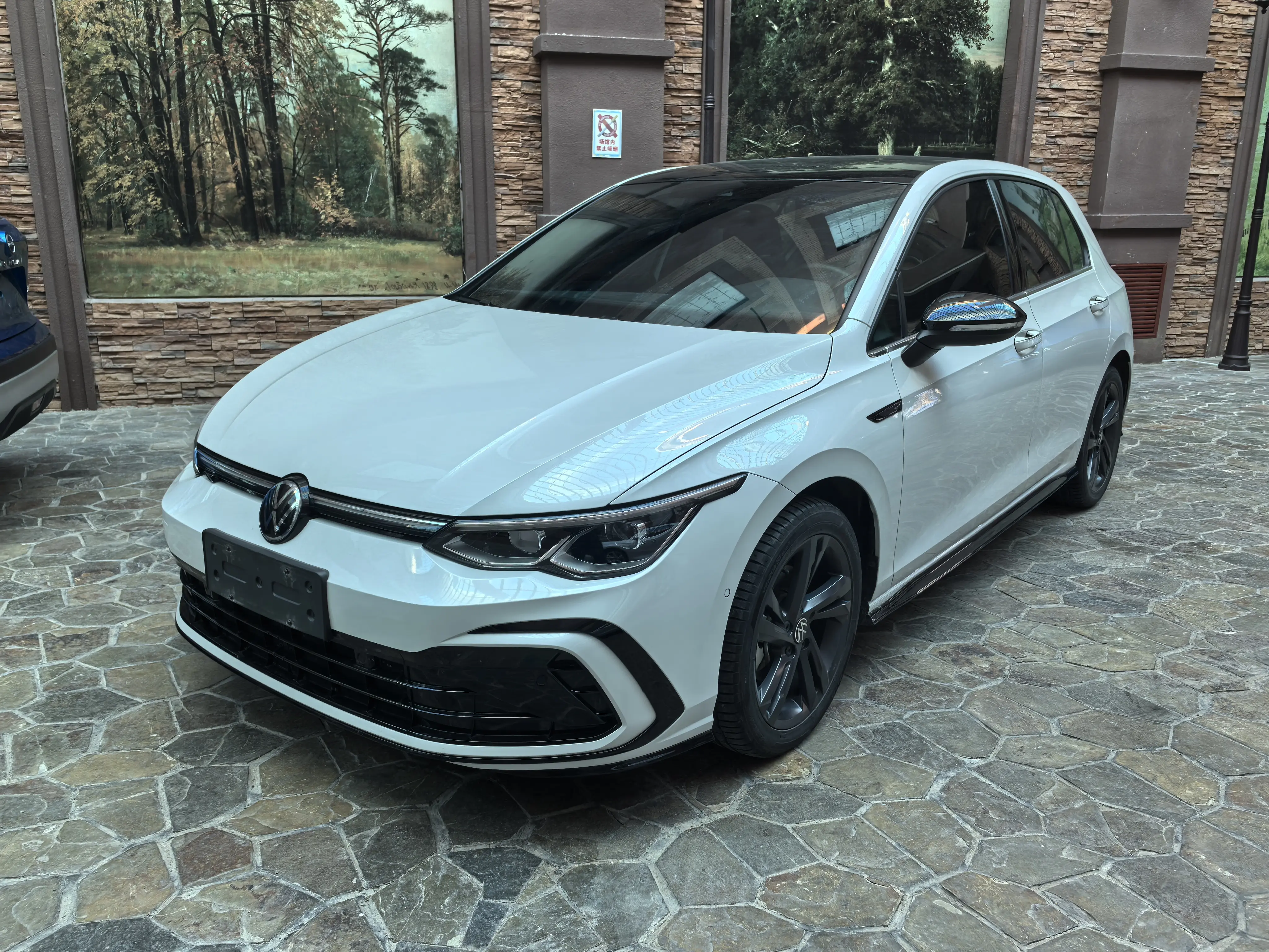 Volkswagen Golf  из Китая