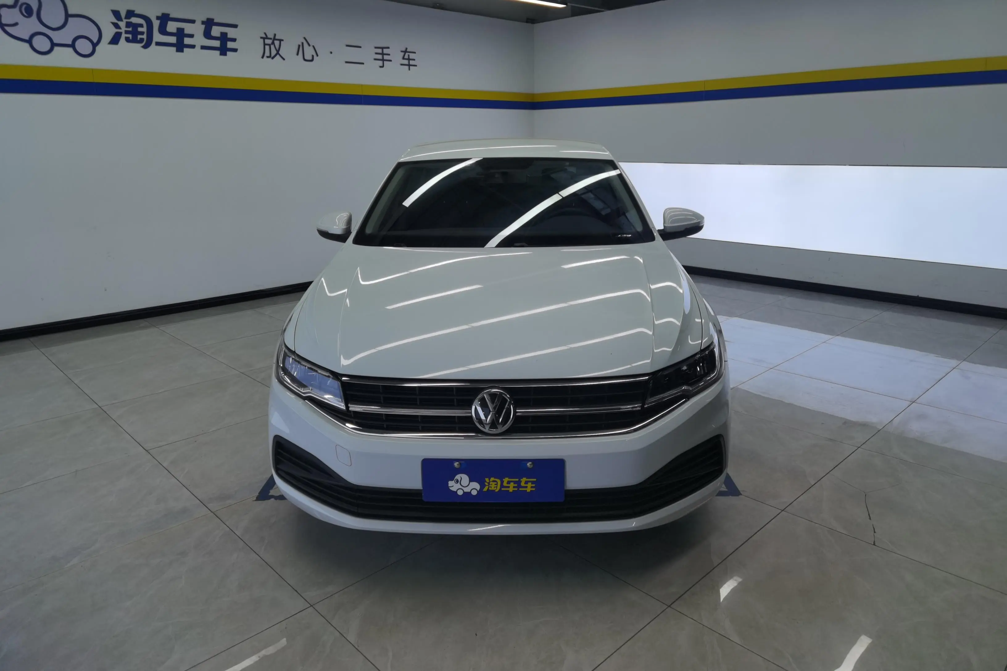 Volkswagen Bora  из Китая