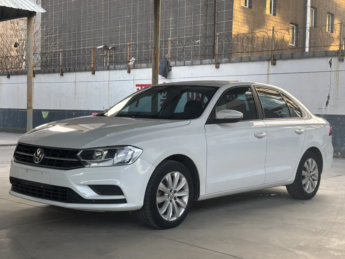 Volkswagen Bora  из Китая