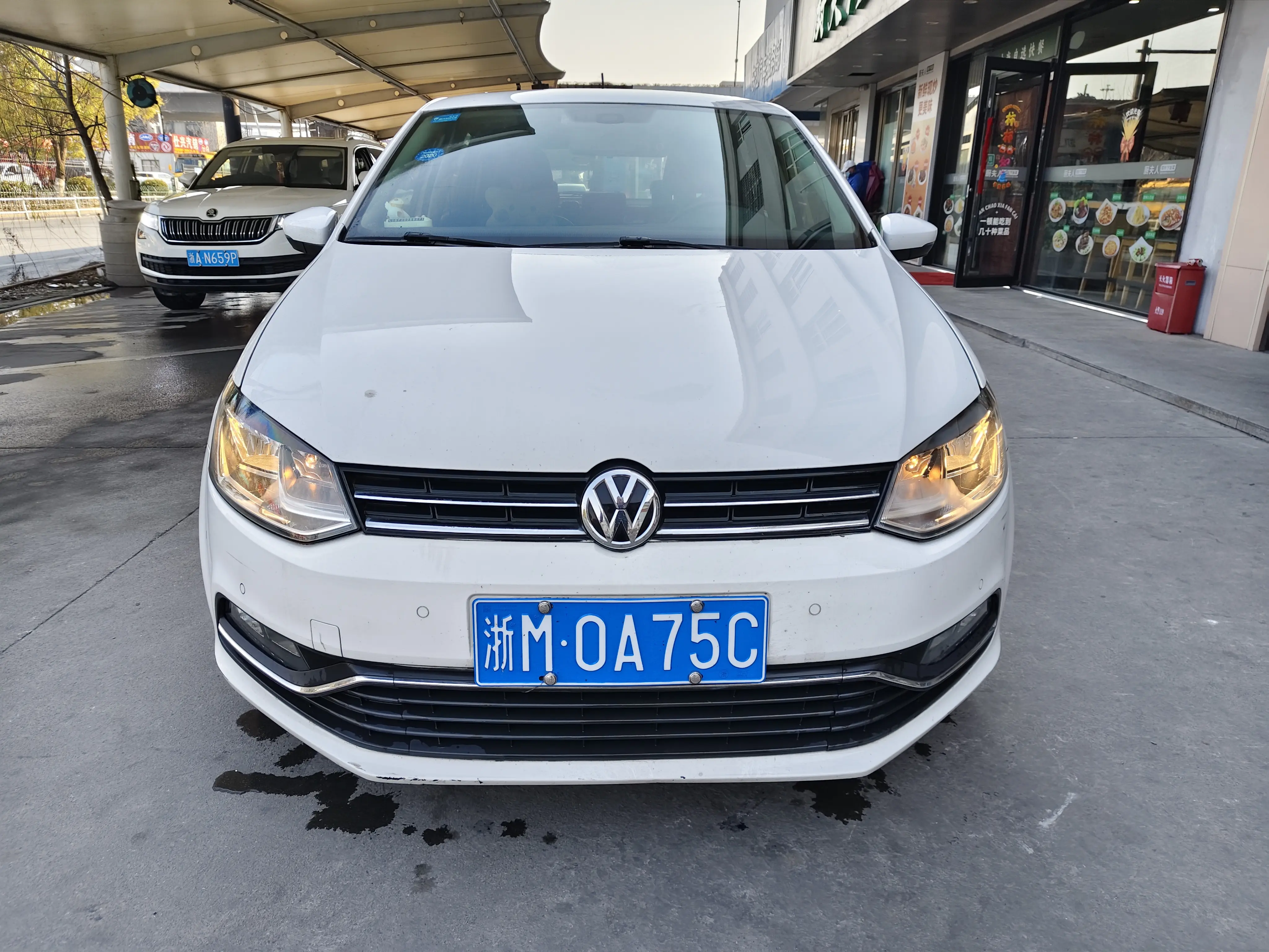Volkswagen Polo  из Китая